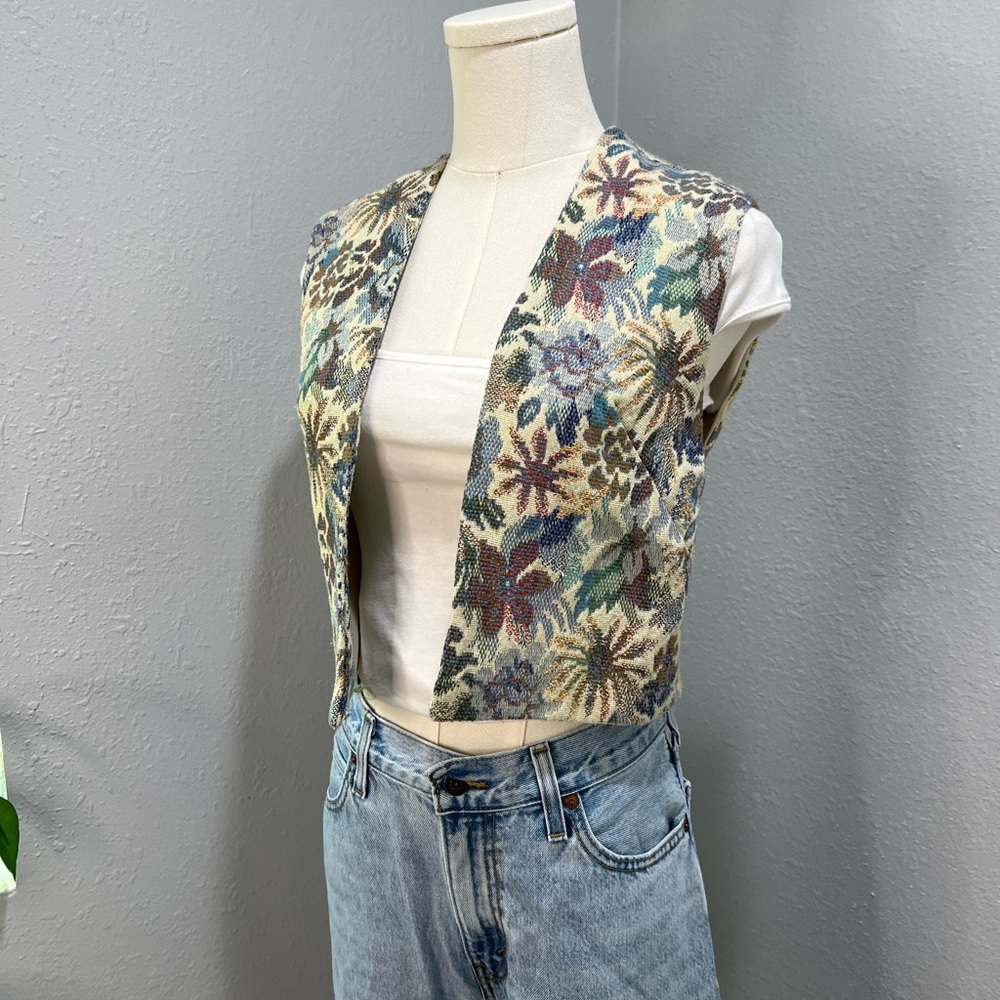 Vintage 90s Floral Embroidered Vest